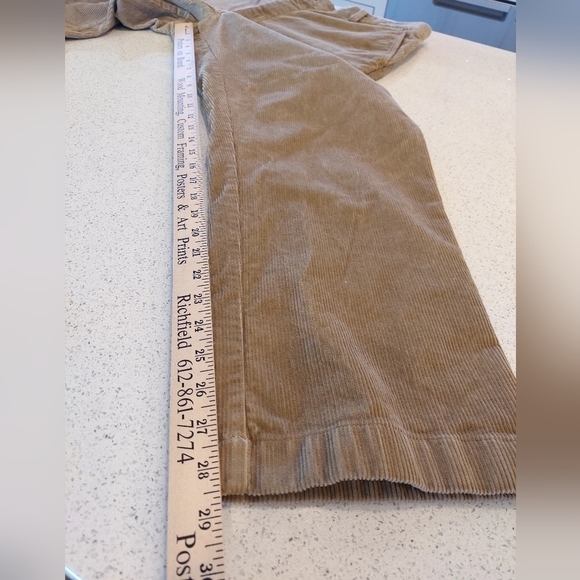 LL Bean Men’s Corduroy Pants 38 x 29 Classic Fit Khaki Wide Wale Flat Front EUC - Picture 7 of 11